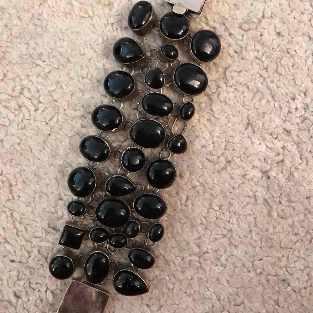 Unique onxy bracelet